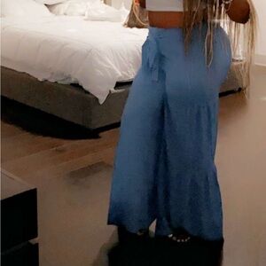 Blue Trousers with Structured Fit and Modern Styling